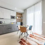 Navigli Fascino E Stile Nella Vera Milano